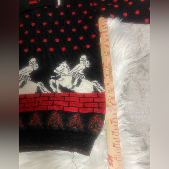 Vintage Cullinane Black with Red Polka Dot Sweater And Horse Design - Picture 13 of 13